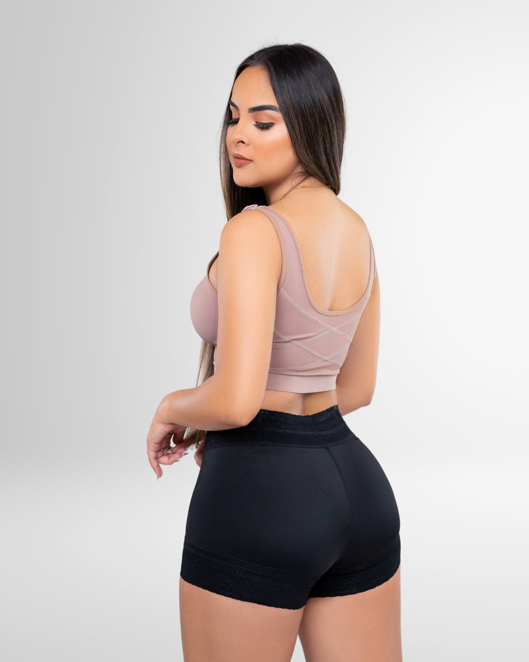 MEDIUM COMPRESSION SHAPEWEAR