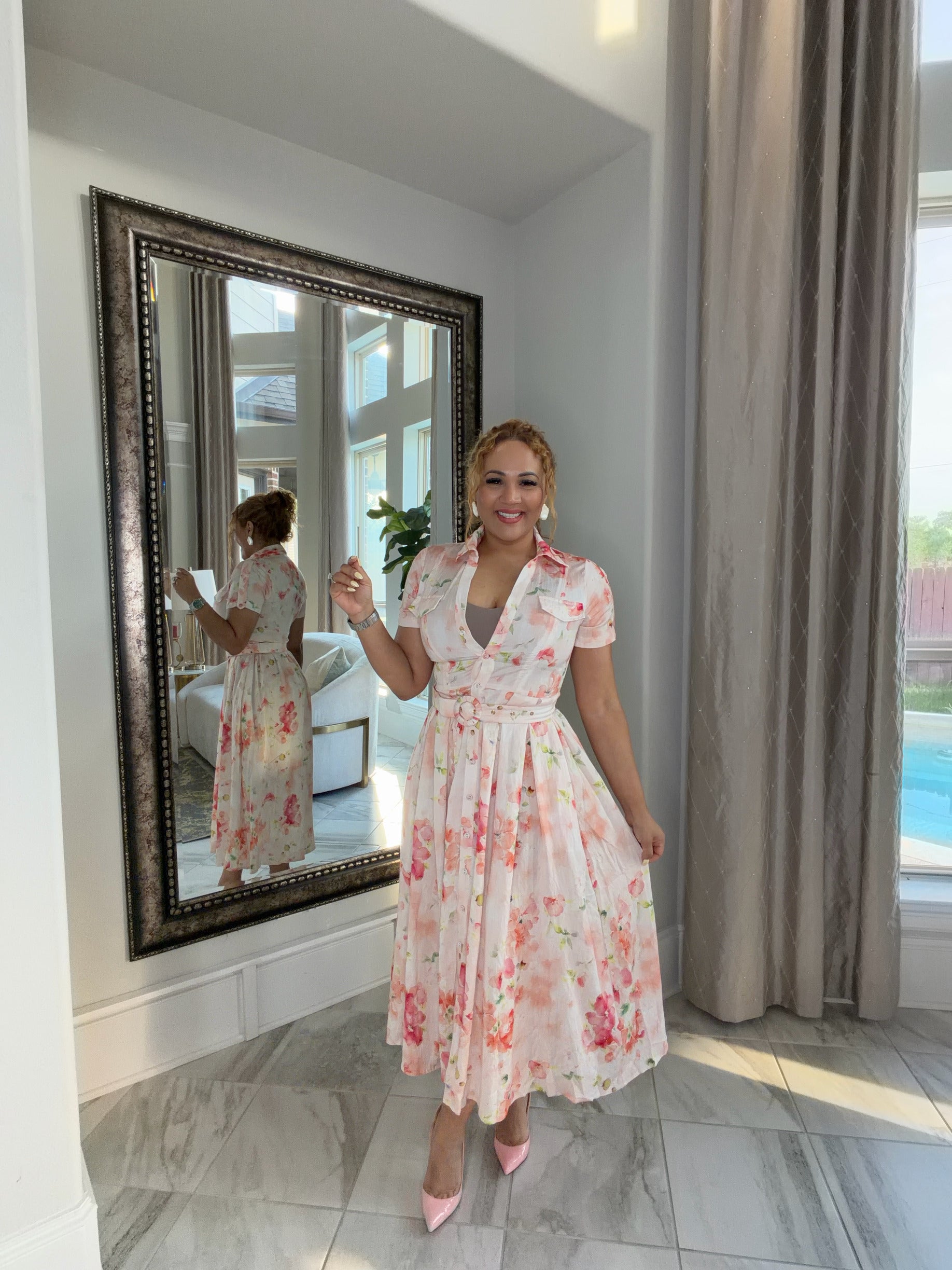 VESTIDO MIDI FLORAL ROMÁNTICO